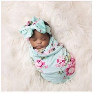 Baby girls swaddle and headband set NWT